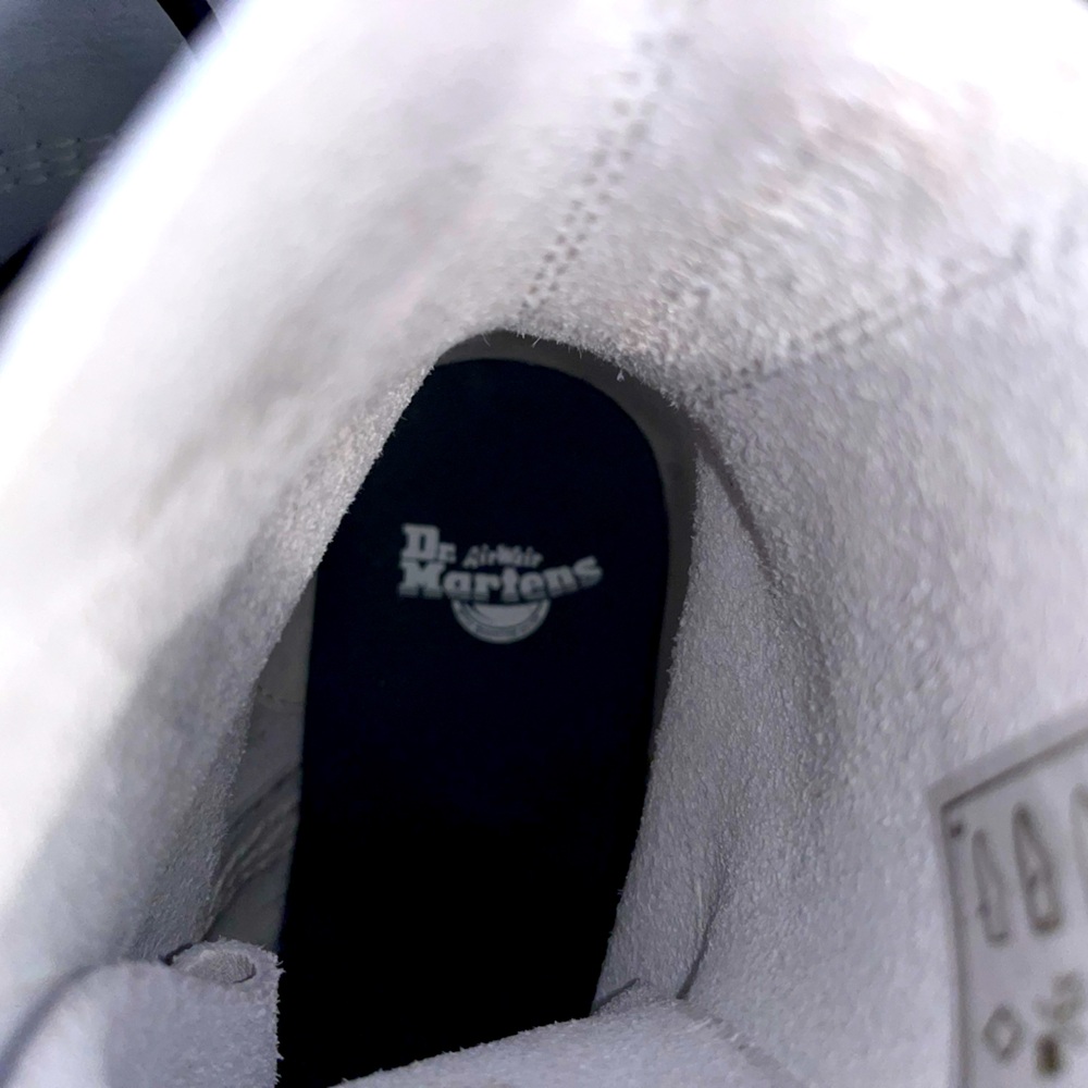 Dr. Martens White 1460 Pascal Max Platform Boots, women’s size 6 - Picture 5 of 10